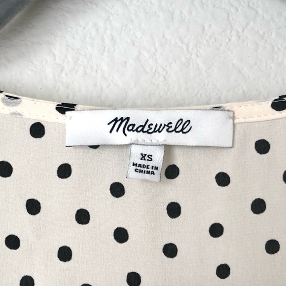 \Madewell\• V-Neck Silk Ruffle Top - Picture 15 of 16